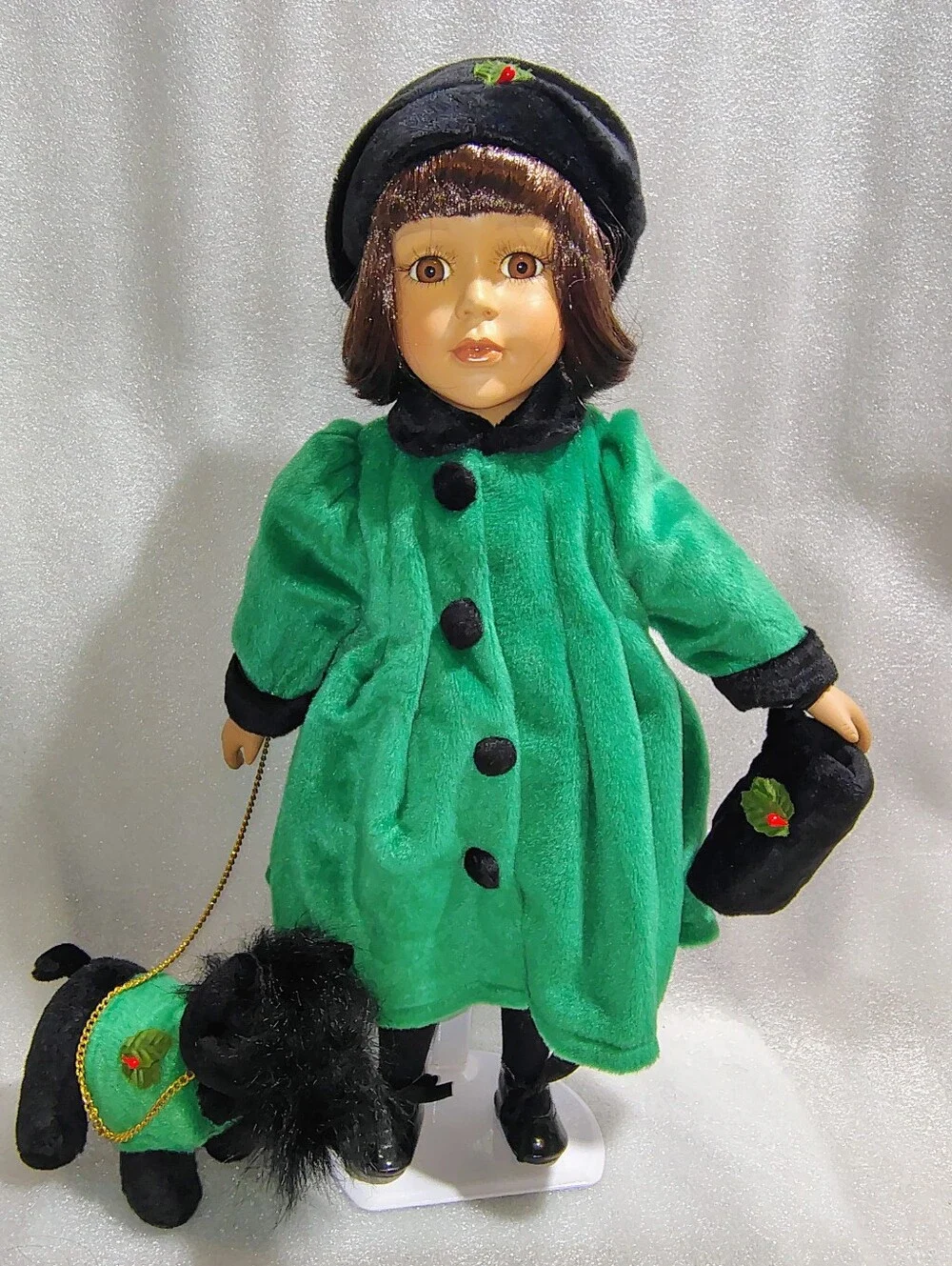 VNTG Avon Adrienne Holiday Radiance 15” Latina Porcelain Doll Scottie Dog