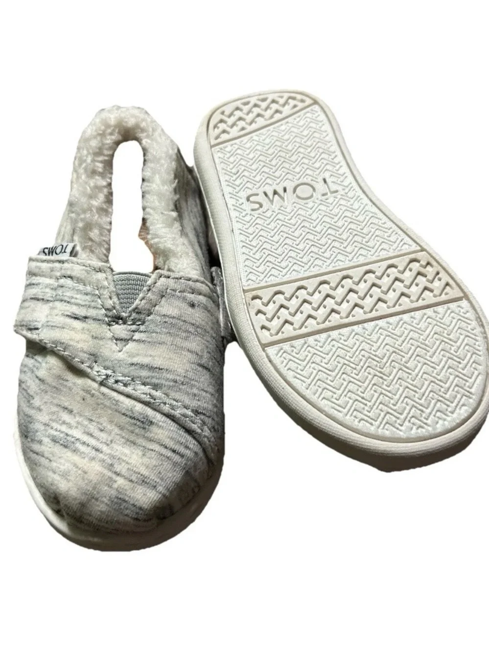 Toms kids slip