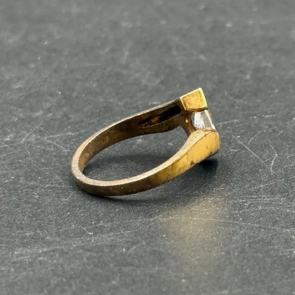 Unbranded vintage marquise