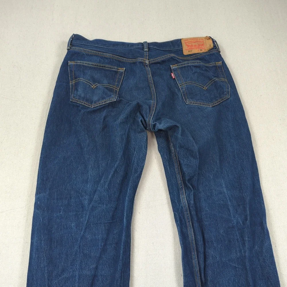 Levis tag says