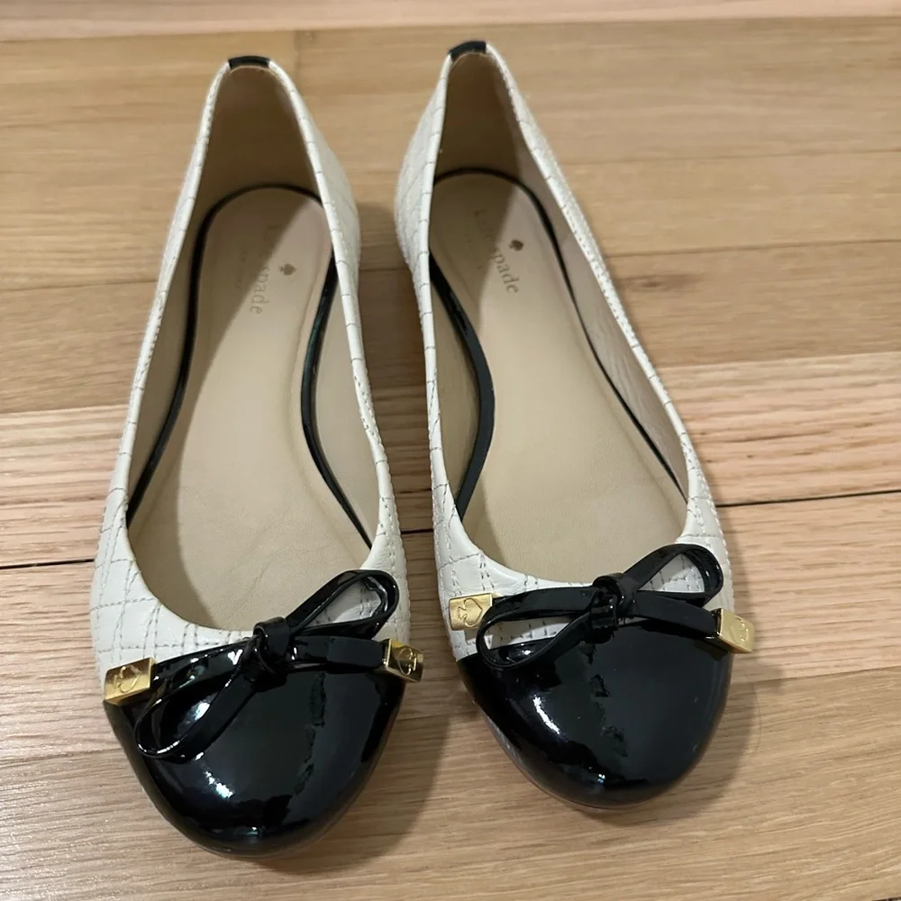 kate spade reposhing this