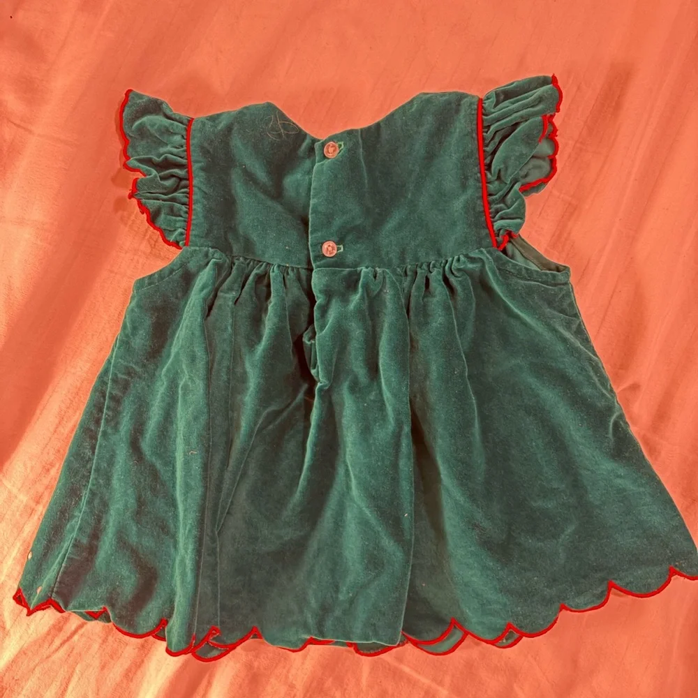 N/A adorable teal