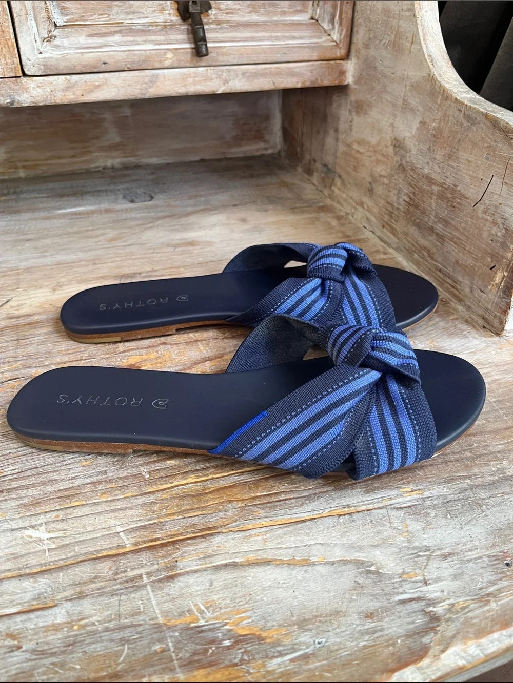 Rothys rothy knot