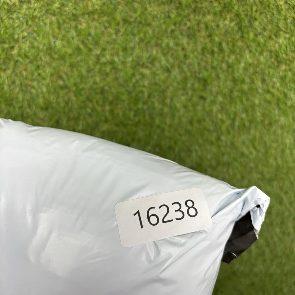 Russell Athletic shop confidence
