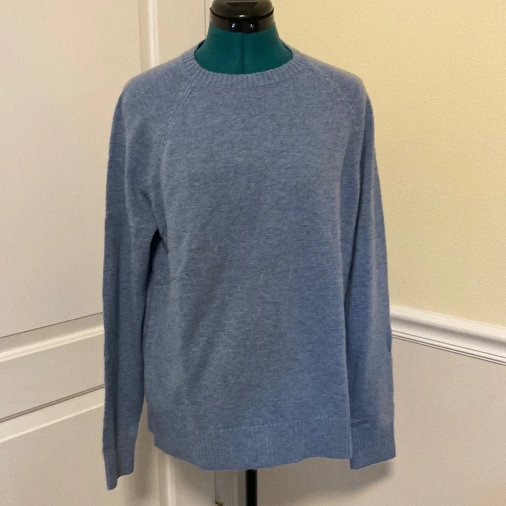 NWT J.CREW BLUE CREW NECK SWEATER
