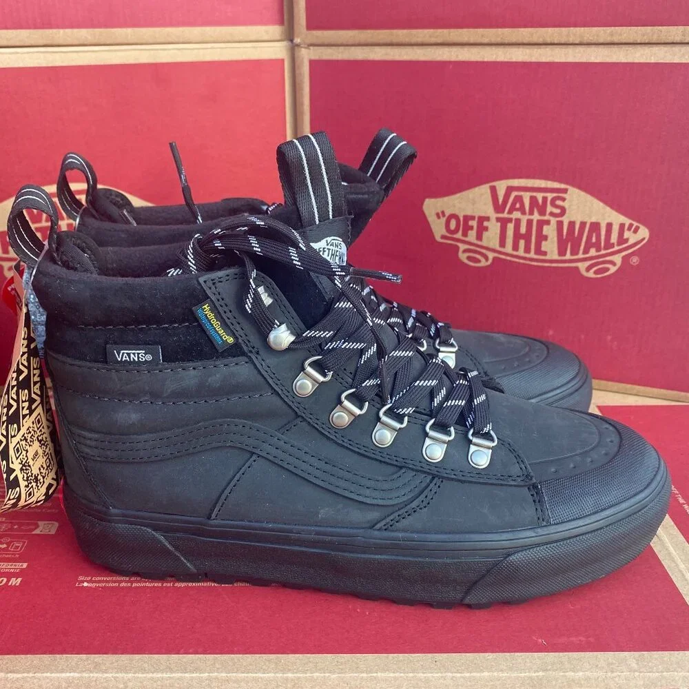 Vans Men's 7/Women's 8.5 Sk8-Hi DR MTE-2 Black Iguchi Blackout VN0009QMBLA