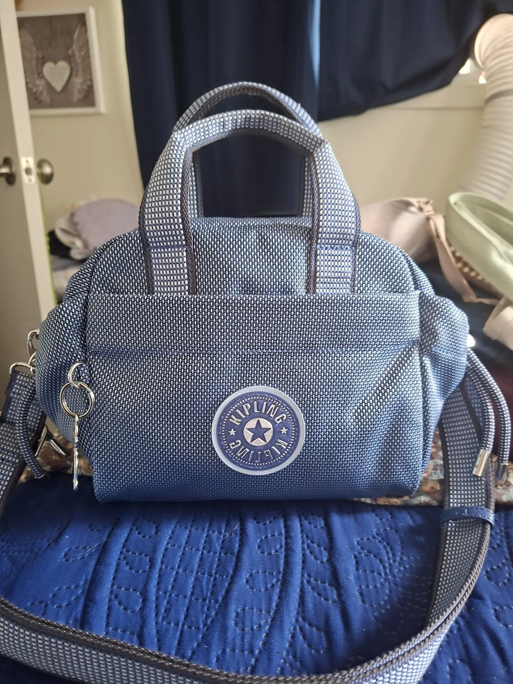 Kipling blue textured