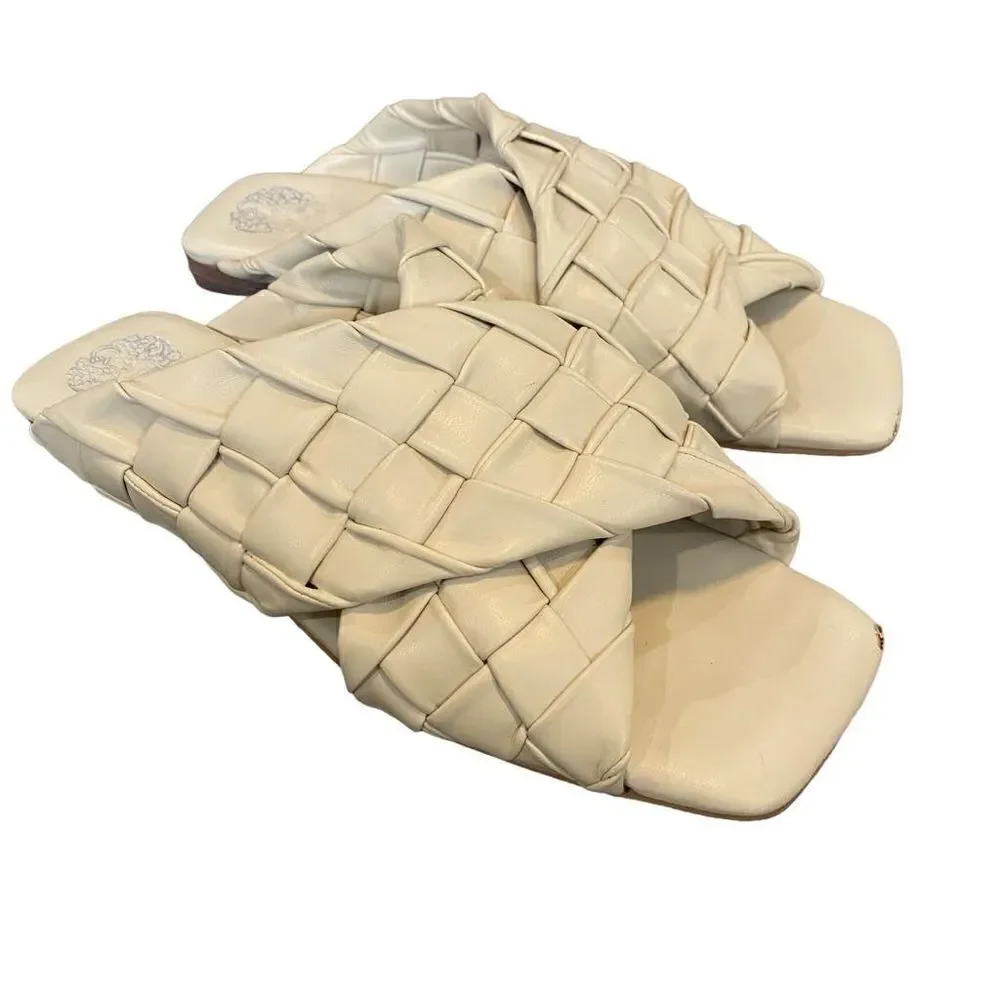 Vince Camuto excellent some