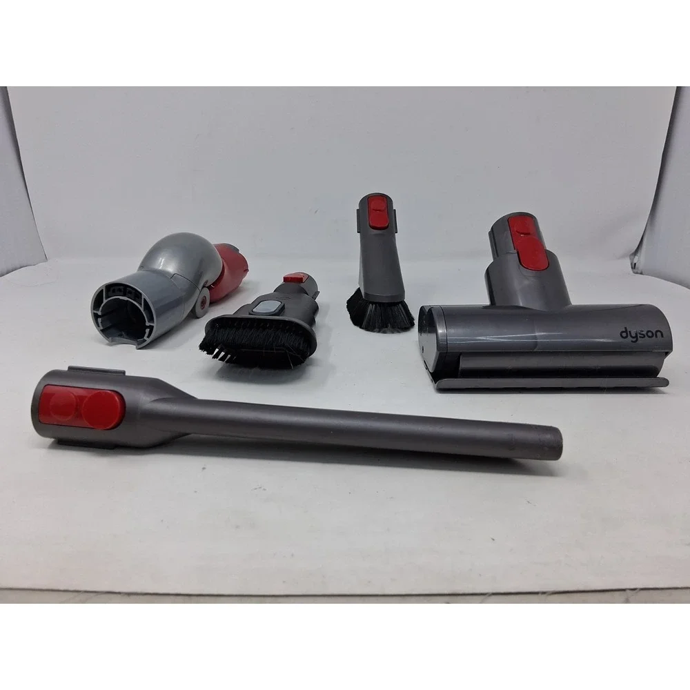 Dyson vacuum attachment