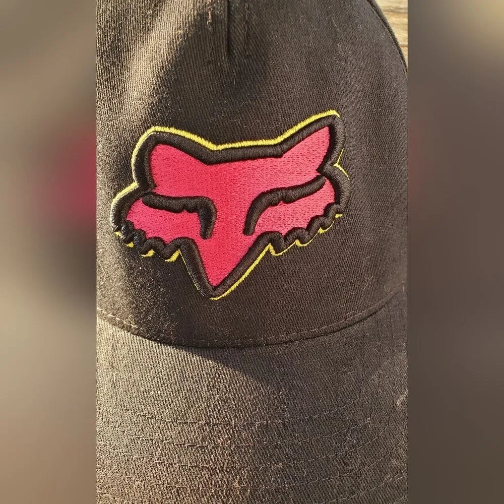 Fox pre loved