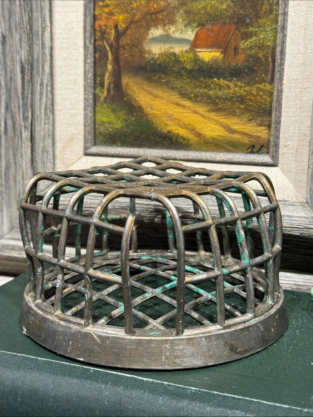Vintage decorative dazey