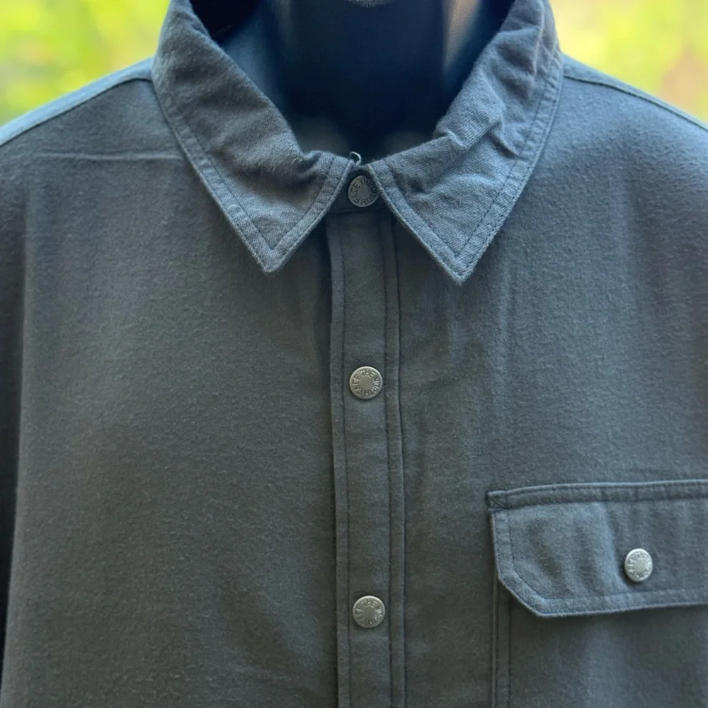 The North Face place hand wear