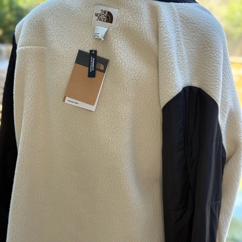 The North Face button warm