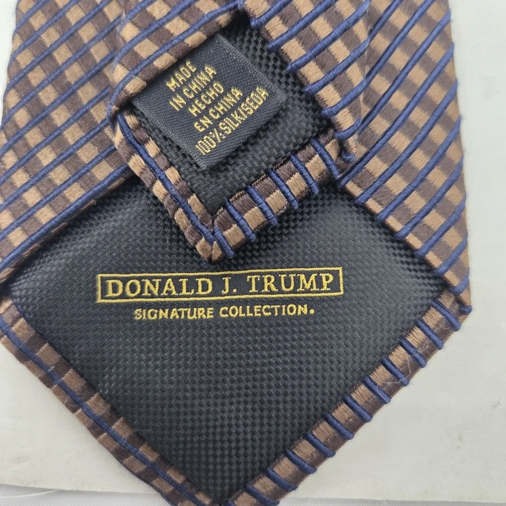 Donald J. Trump product classic