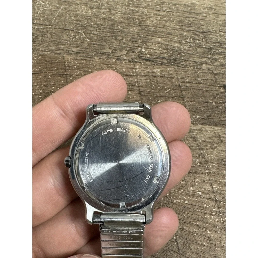 Bulova marine star