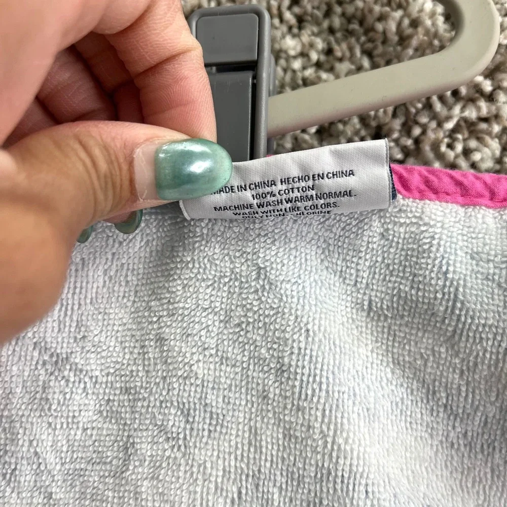 Vineyard Vines excellent used