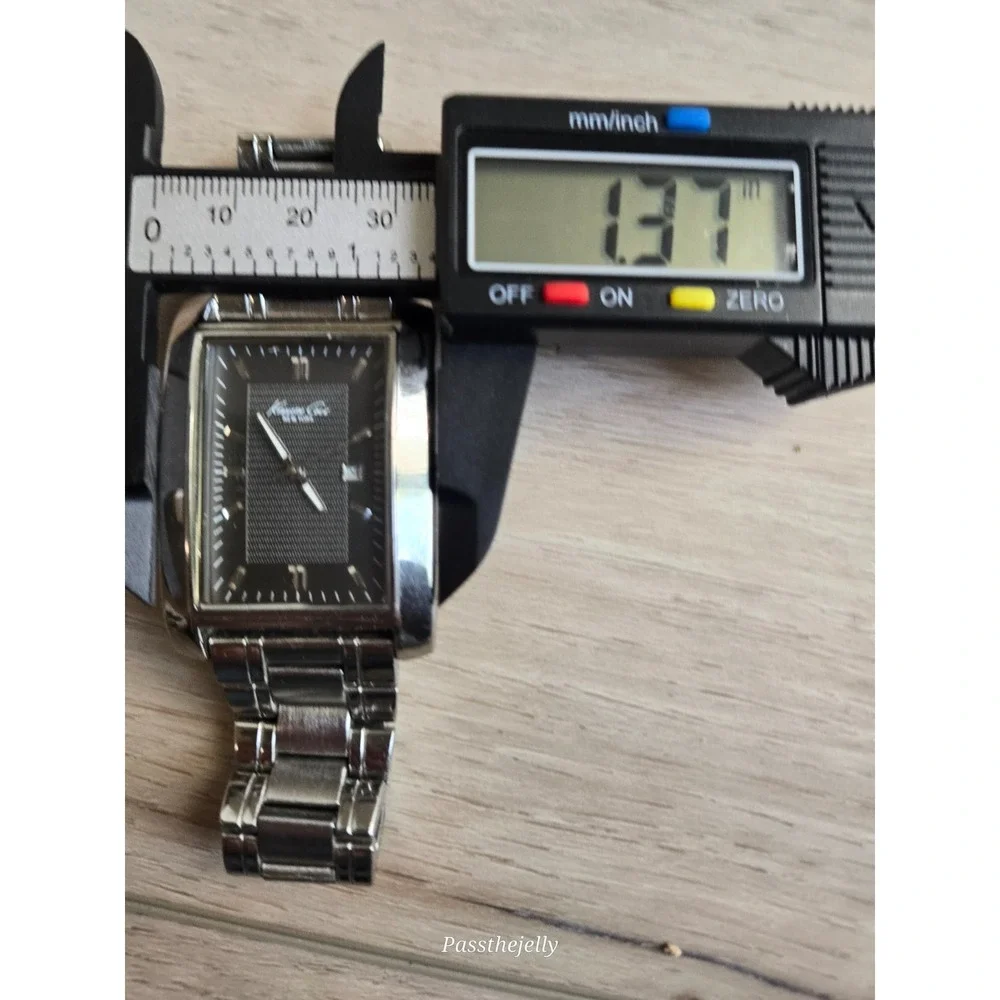Kenneth Cole fresh battery