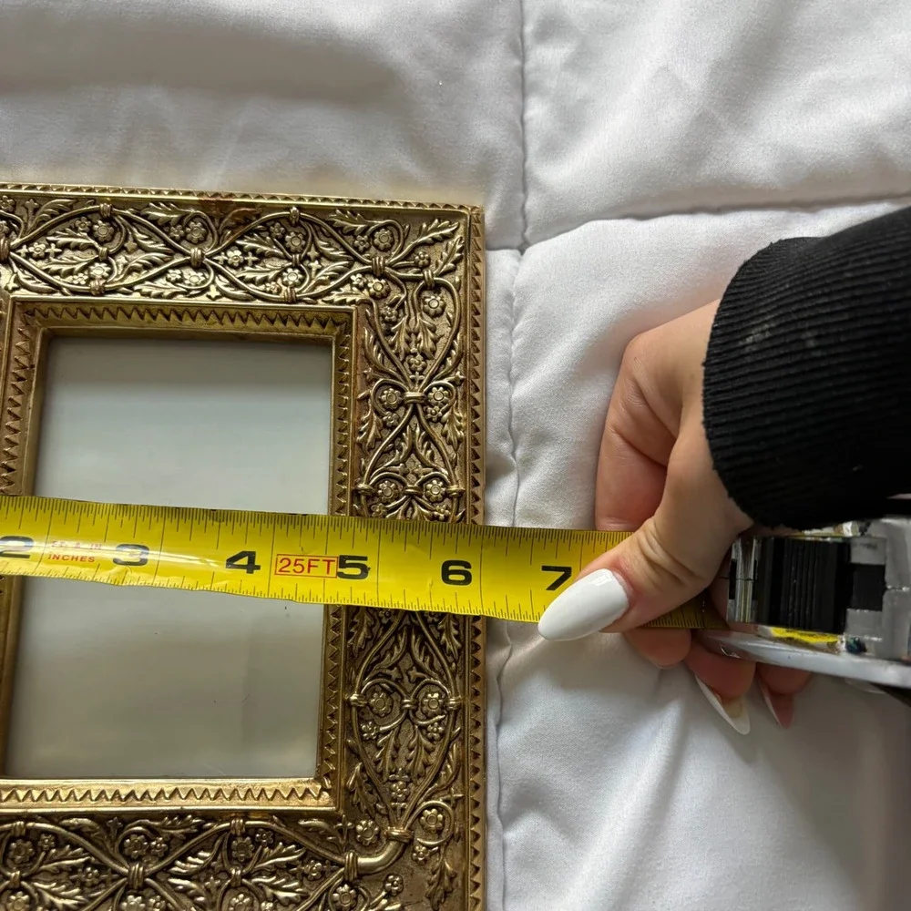 Unbranded vintage ornate