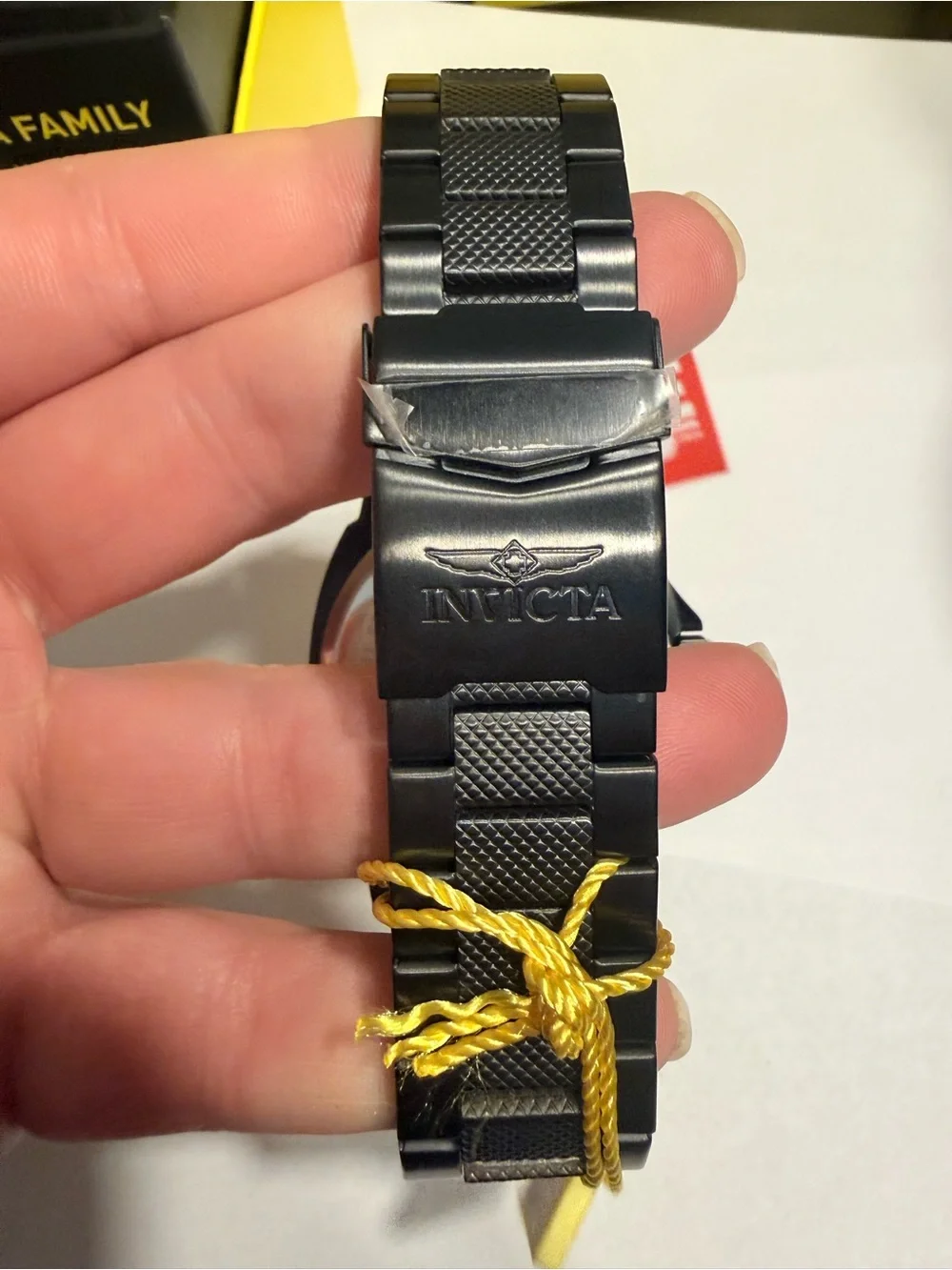 Invicta resistance style splashes
