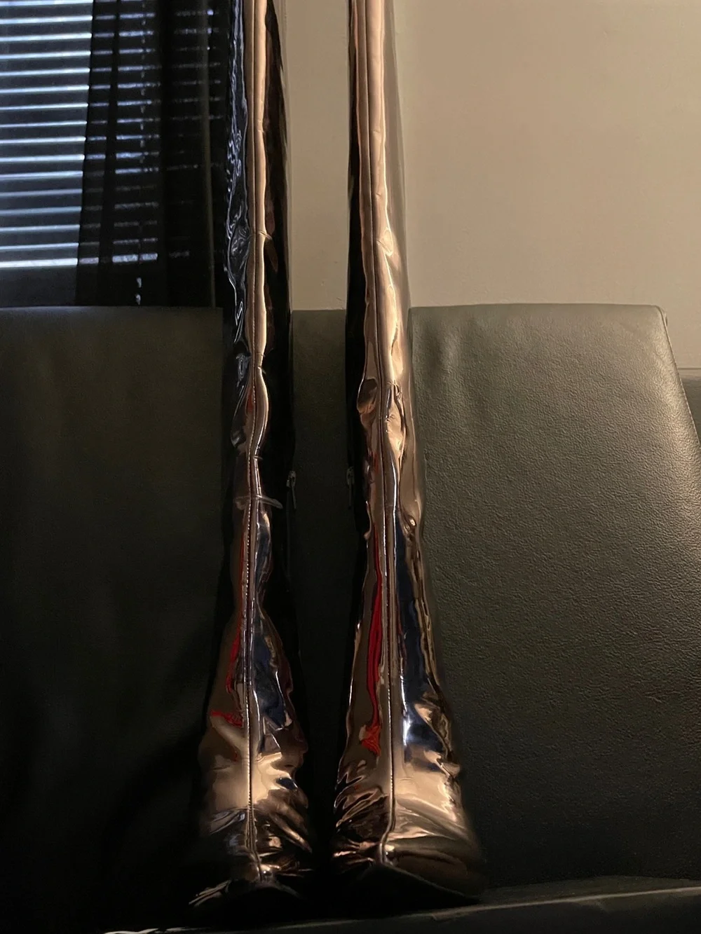 INC International Concepts sleek otk