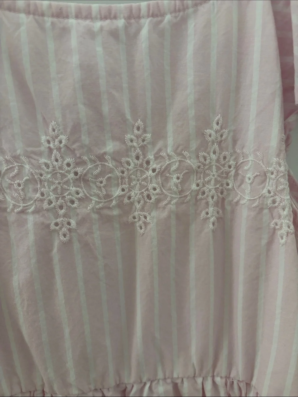 GAP light pink