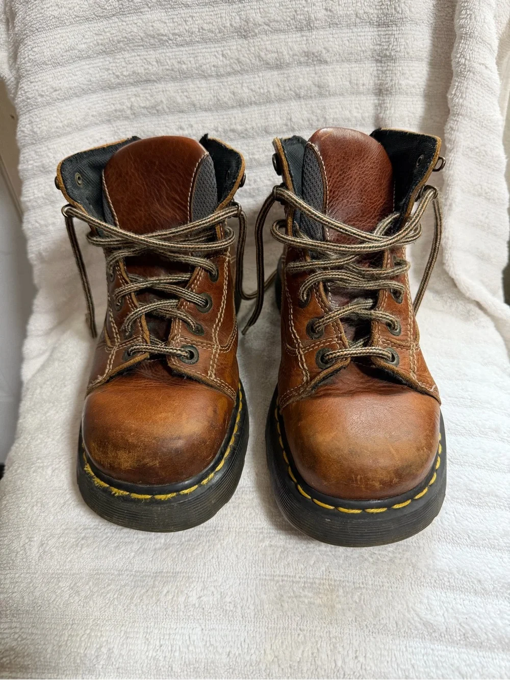 Vintage Y2K Dr Martens 8A07 Brown leather Chunky Ankle Boots Men Size 9
