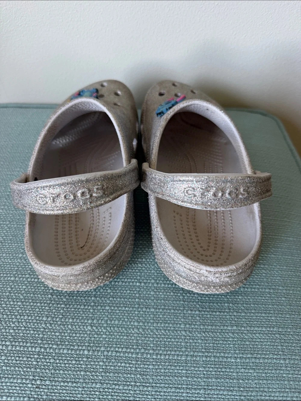 CROCS slip includes