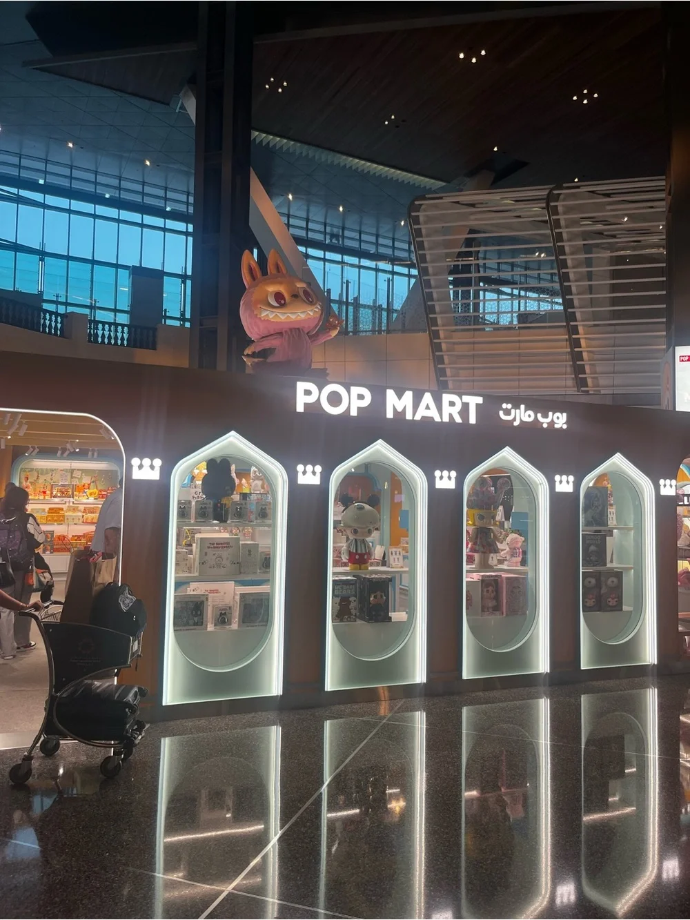 POP MART pop mart