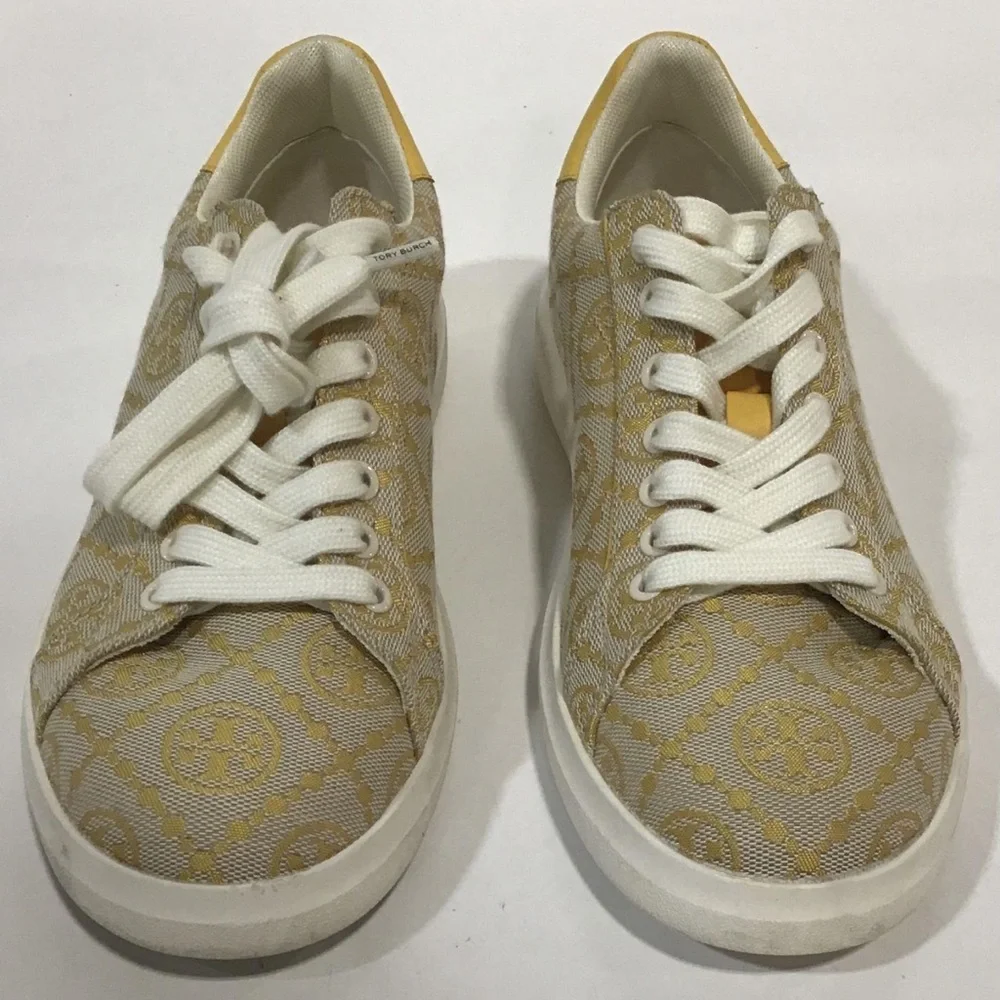 Tory Burch stains size dust