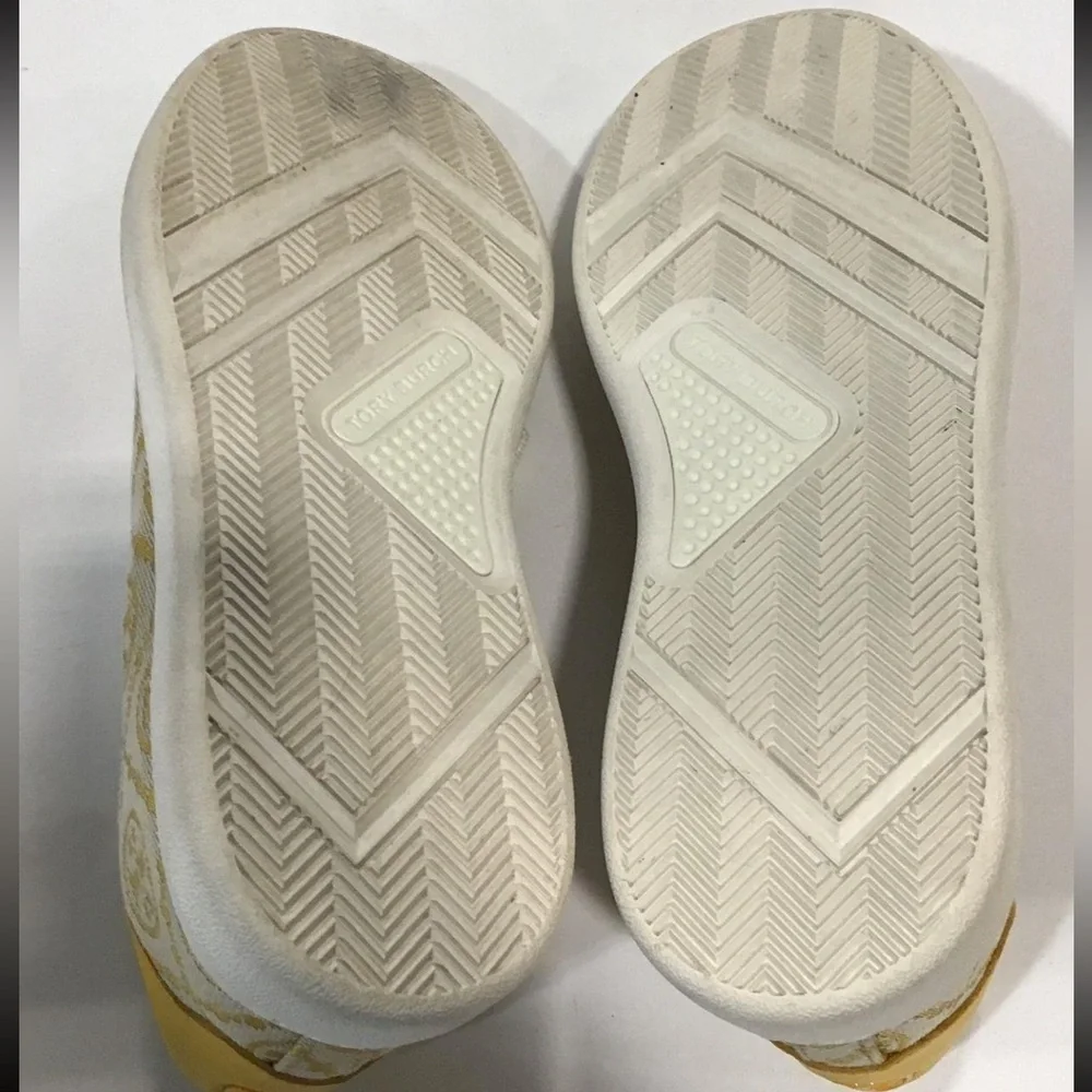 Tory Burch see monogram photos
