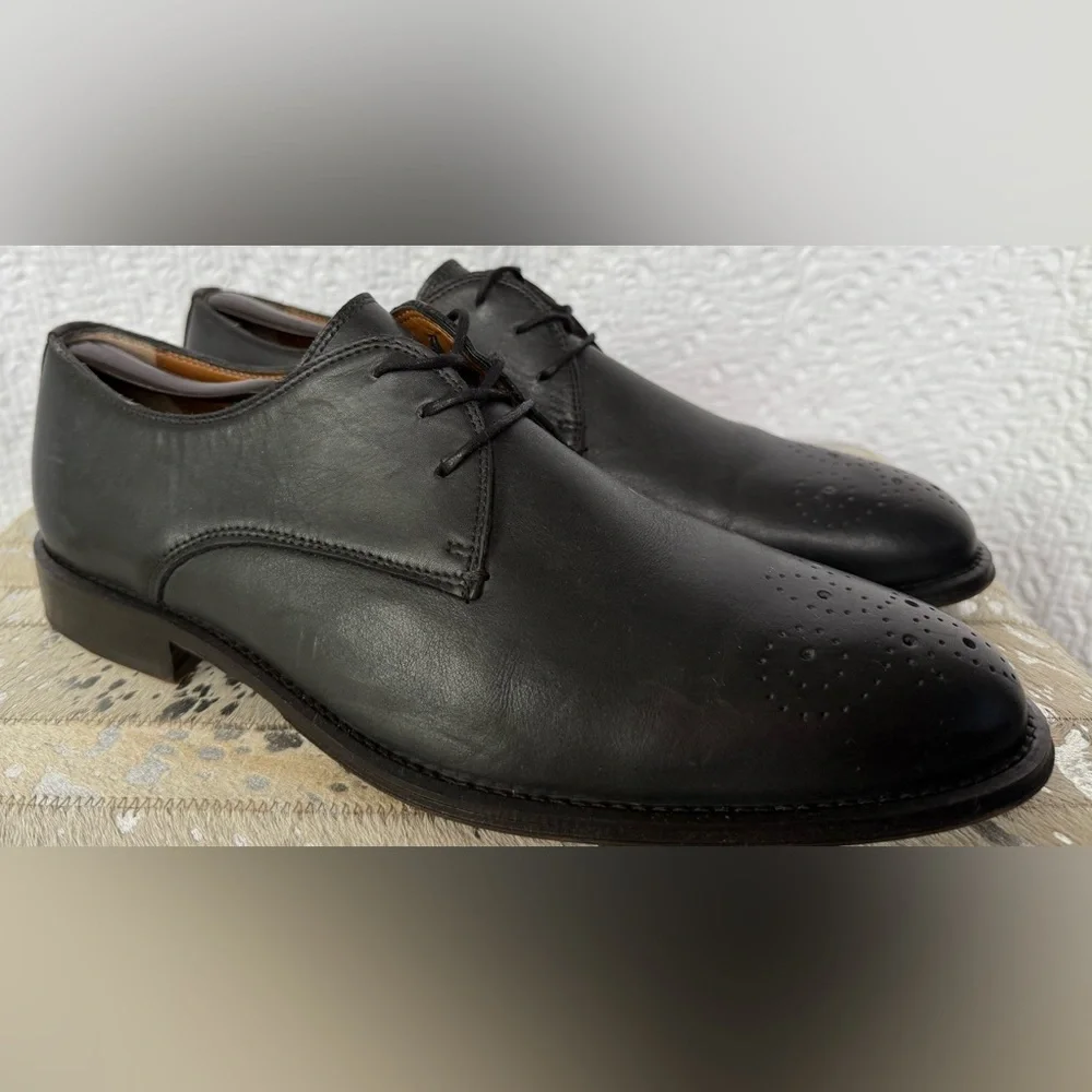 Black Brown 1826 black brown