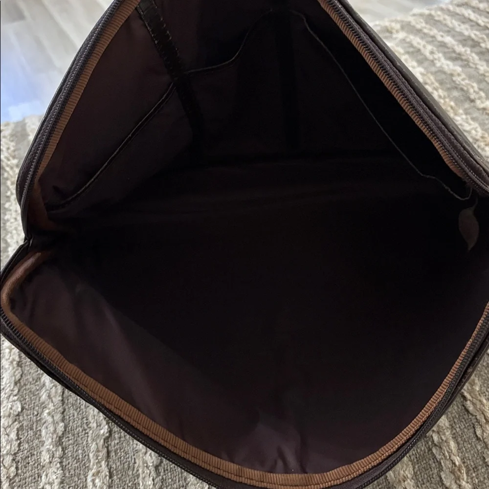 Lam brown leather