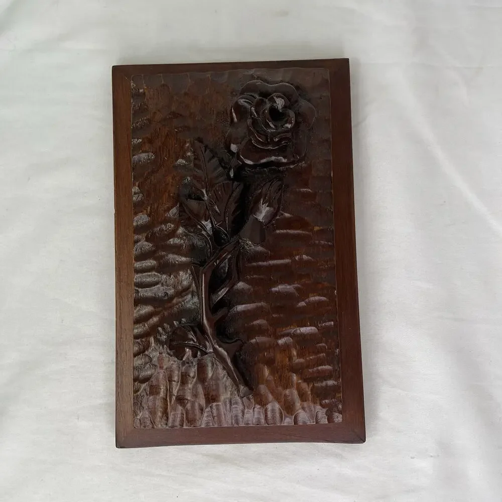 Unbranded vintage hand