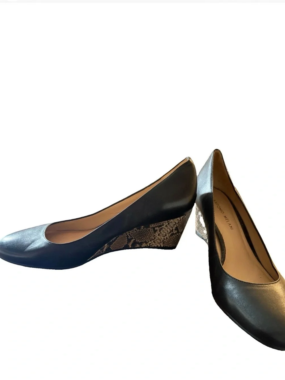 ANTONIO MELANI sleek black