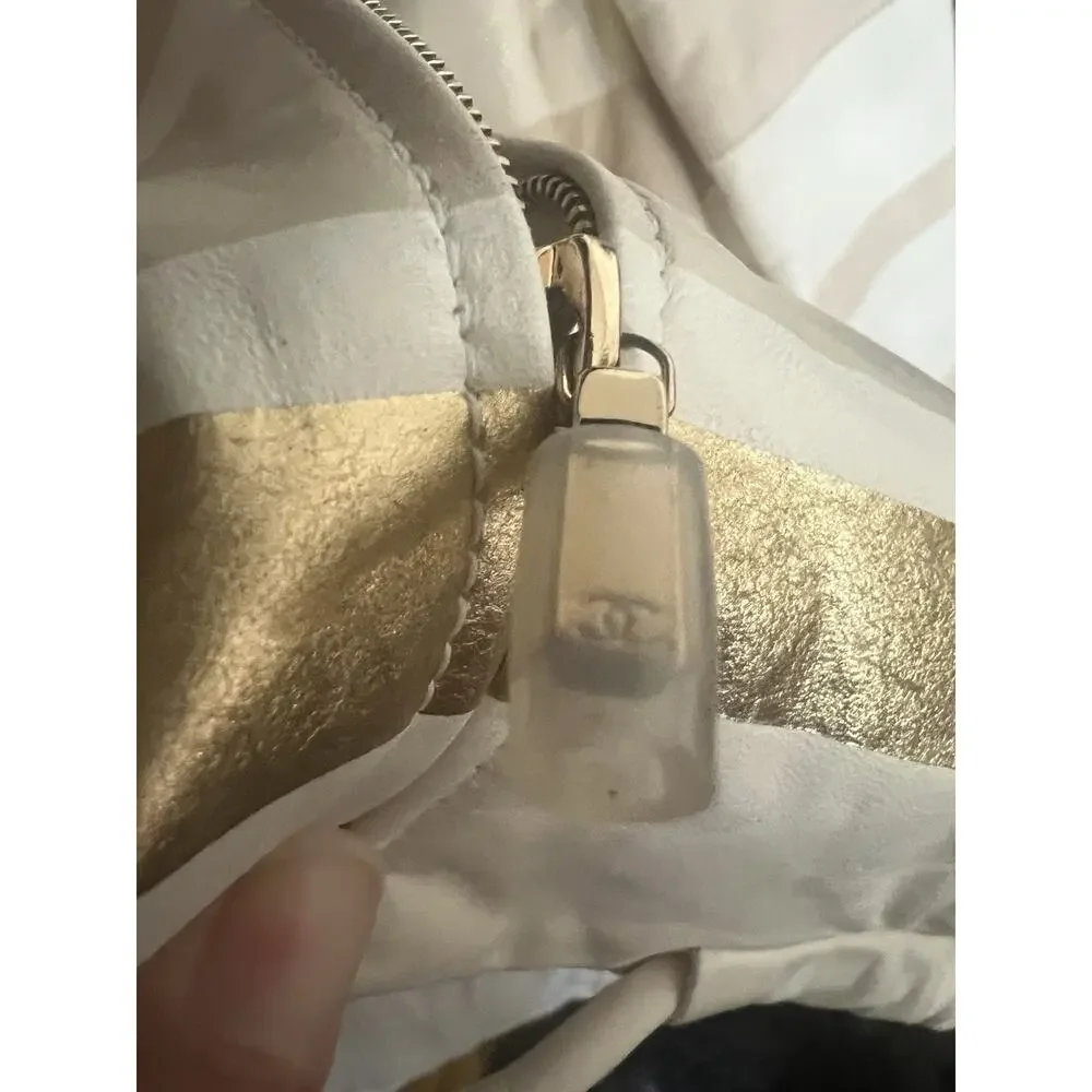 CHANEL this lambskin