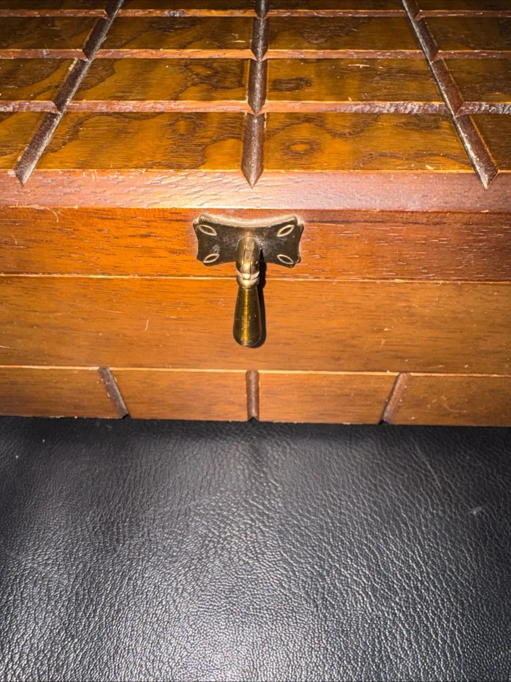 N/A classic wooden