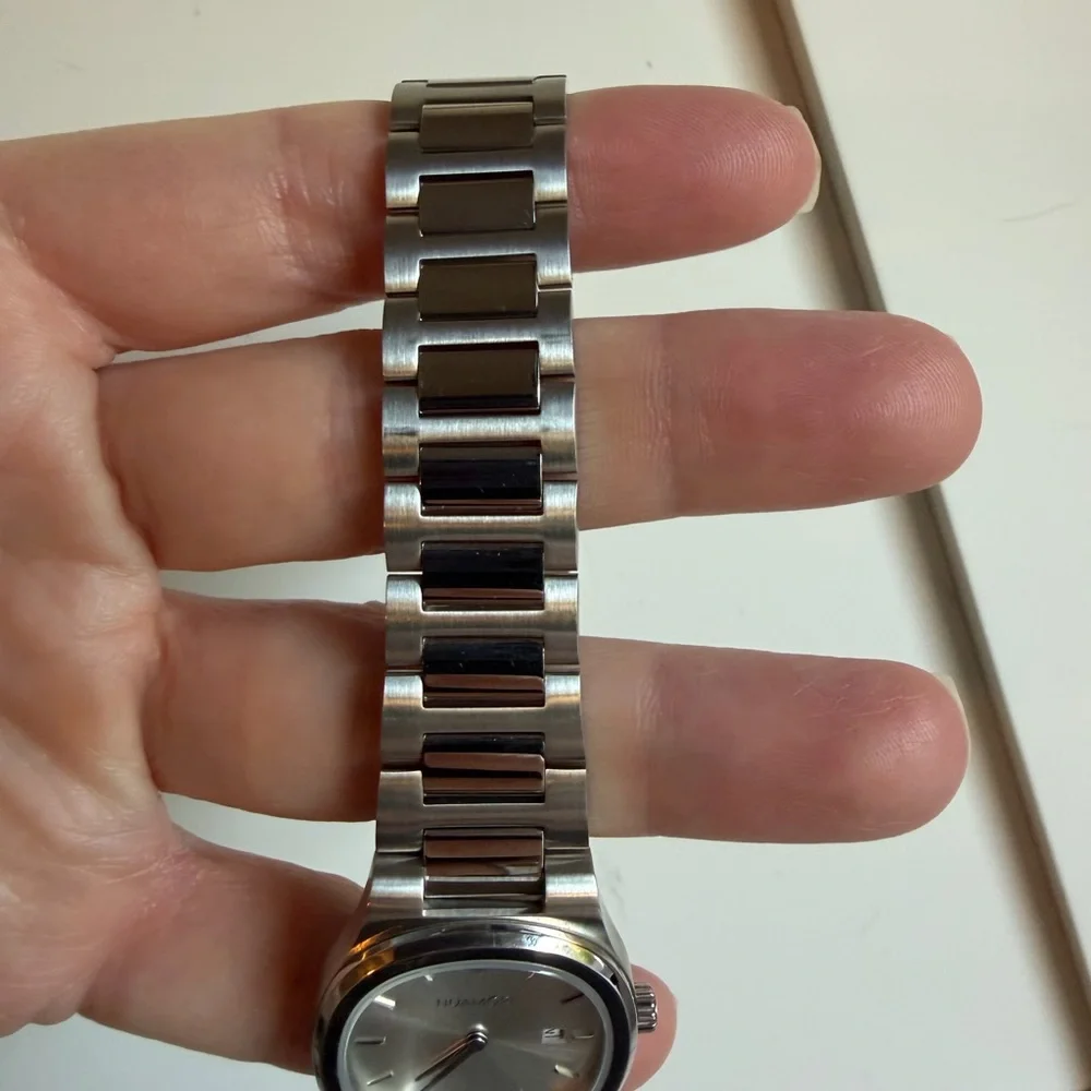 Nuamore Oceana Watch