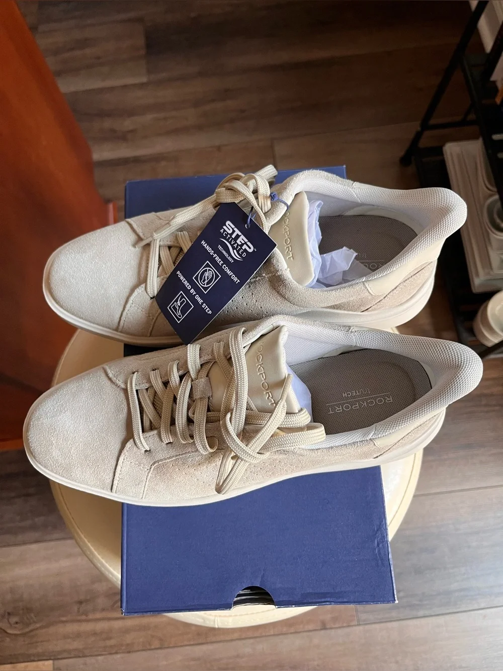 Rockport men’s suede