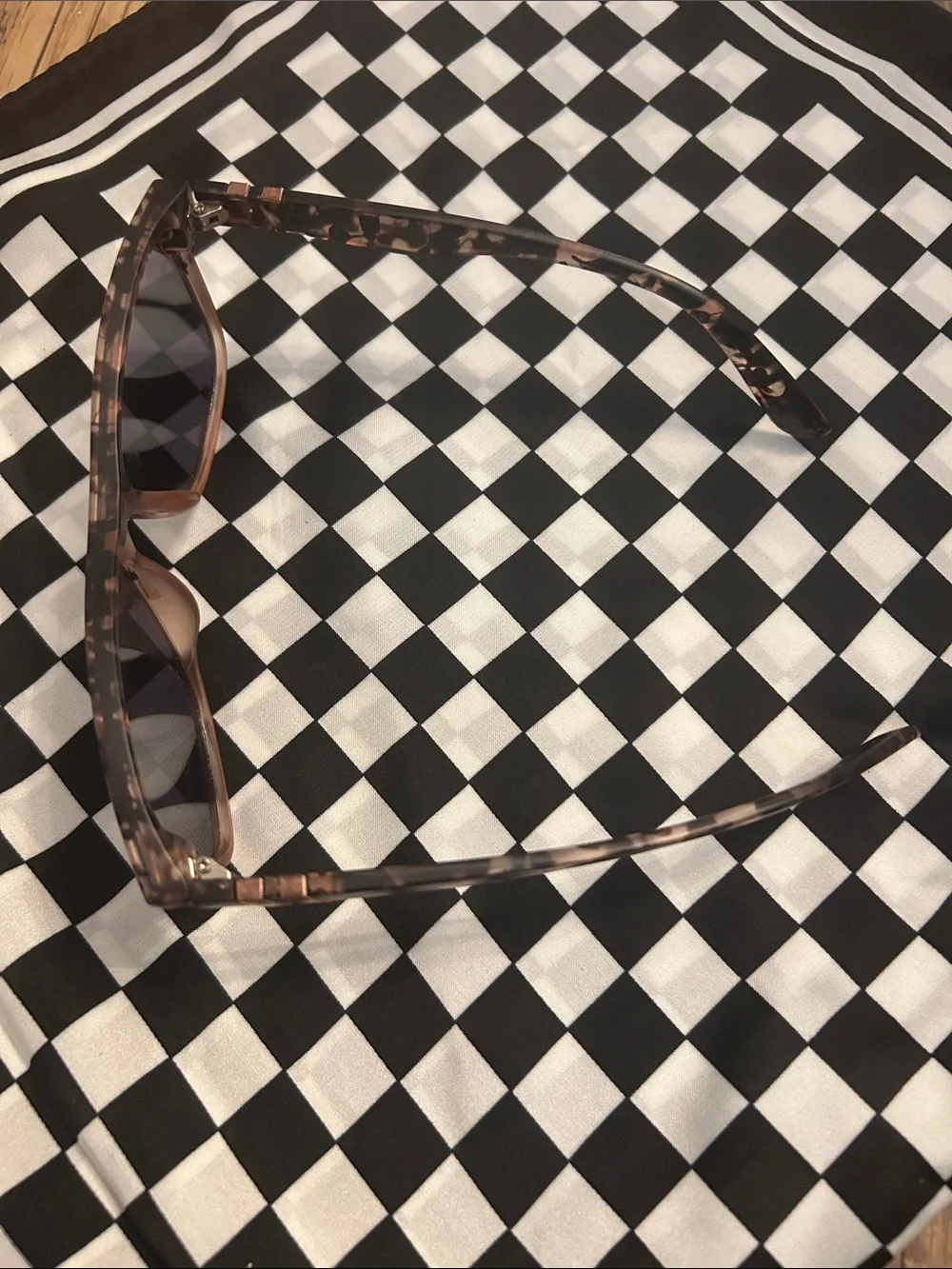Blenders Eyewear urban lenses