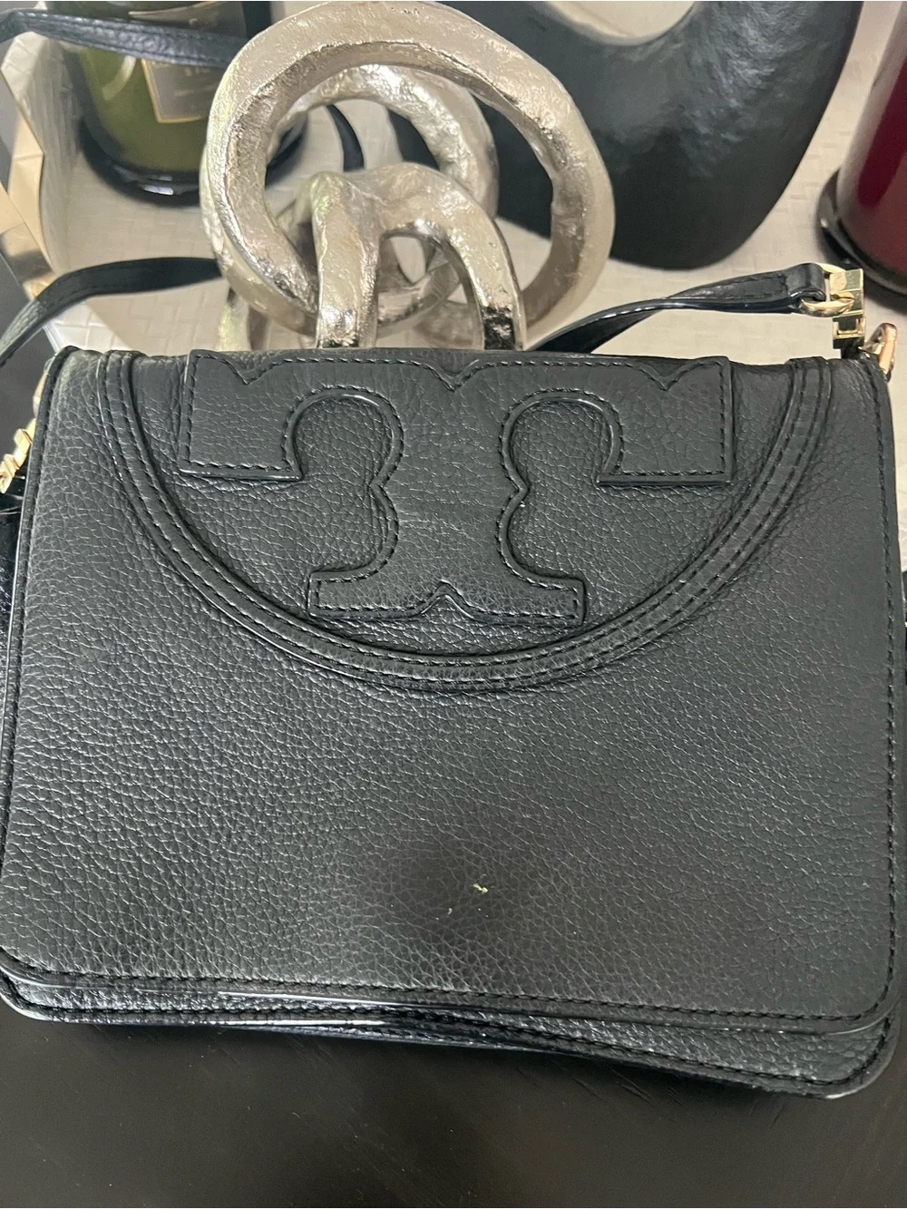 Tory Burch compact pebbled