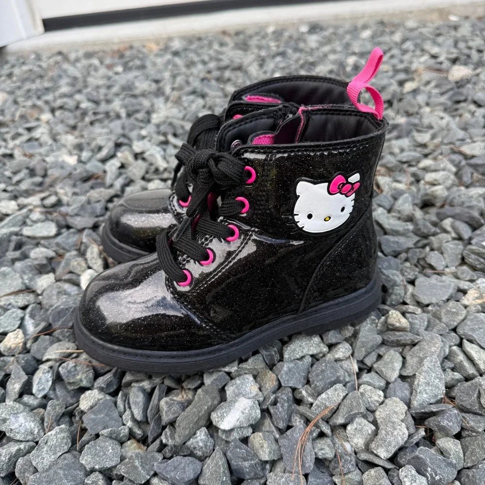 Hello Kitty excellent used