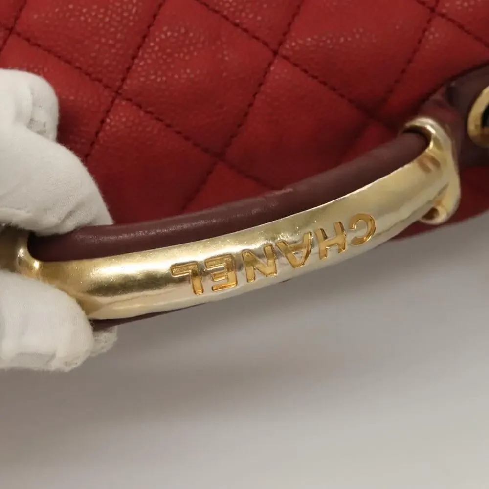 CHANEL corners descriptions business