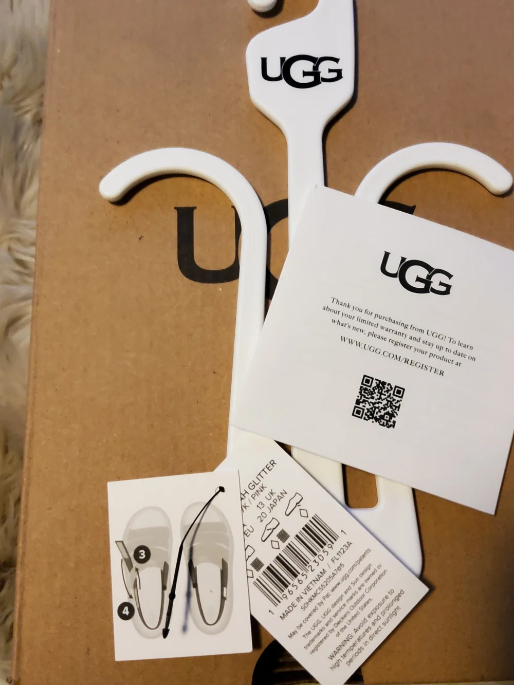 UGG darling shoes secure