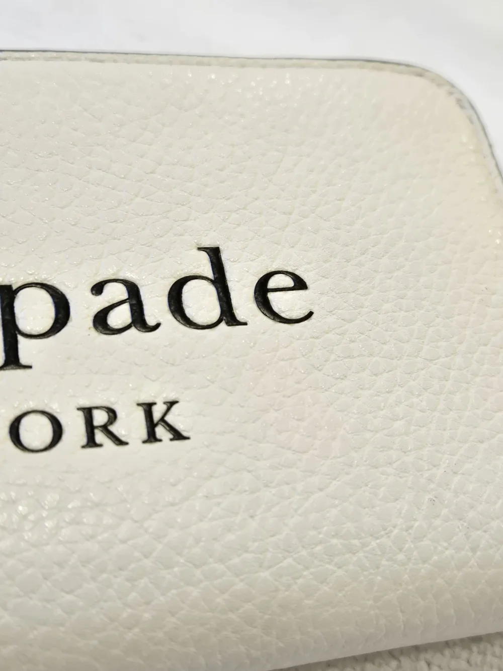 kate spade emblem few
