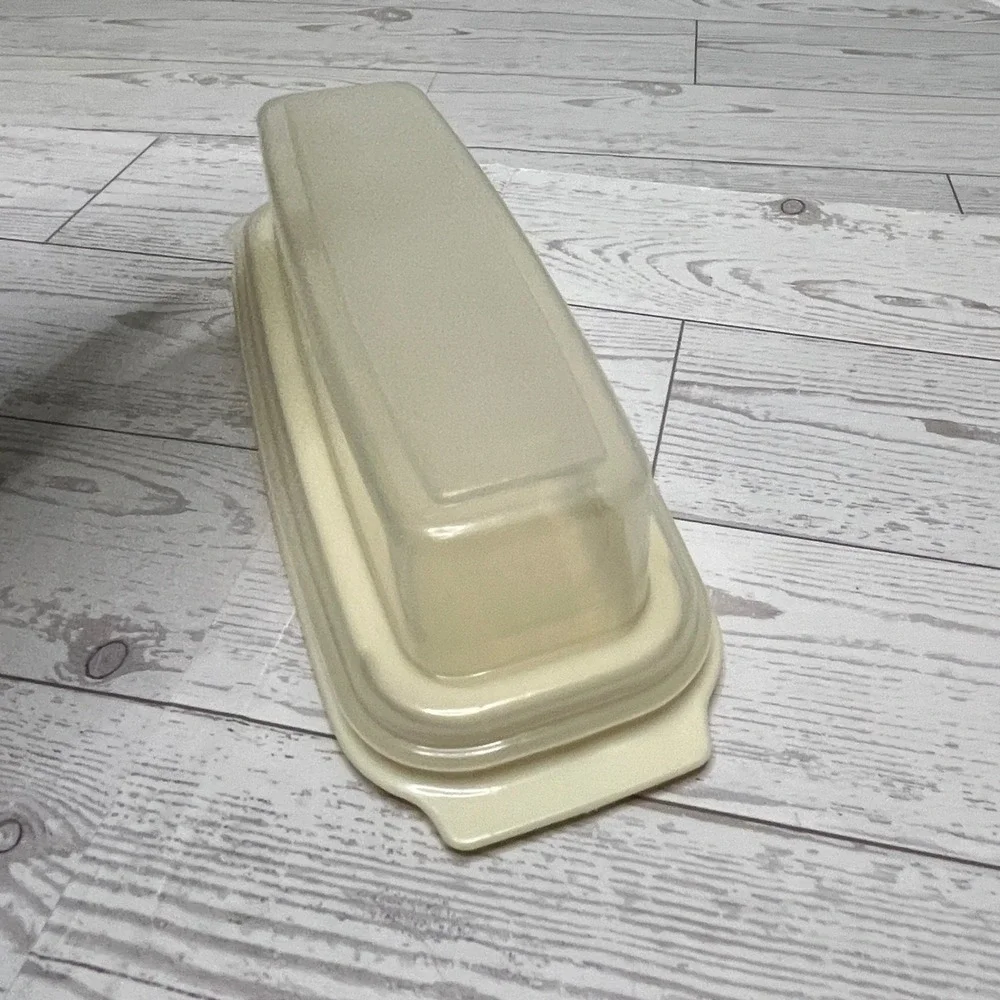 Tupperware rubbermaid vintage