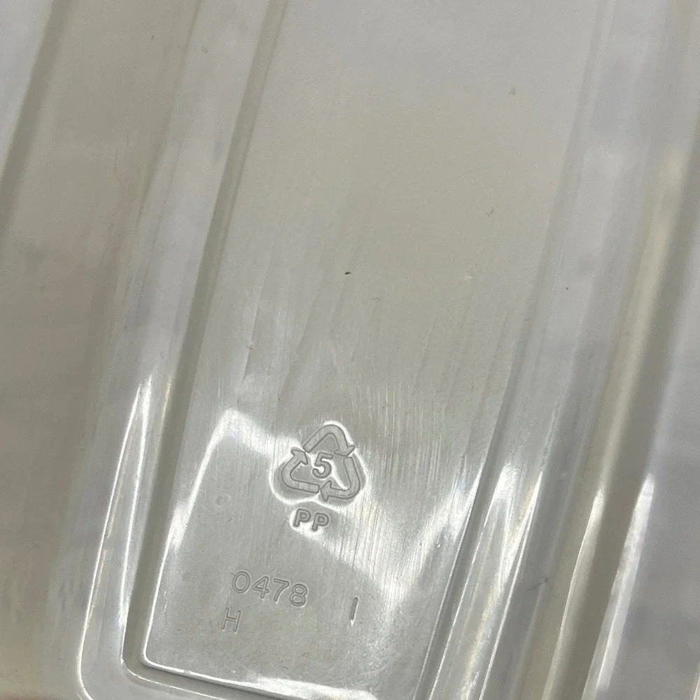 Tupperware rubbermaid vintage
