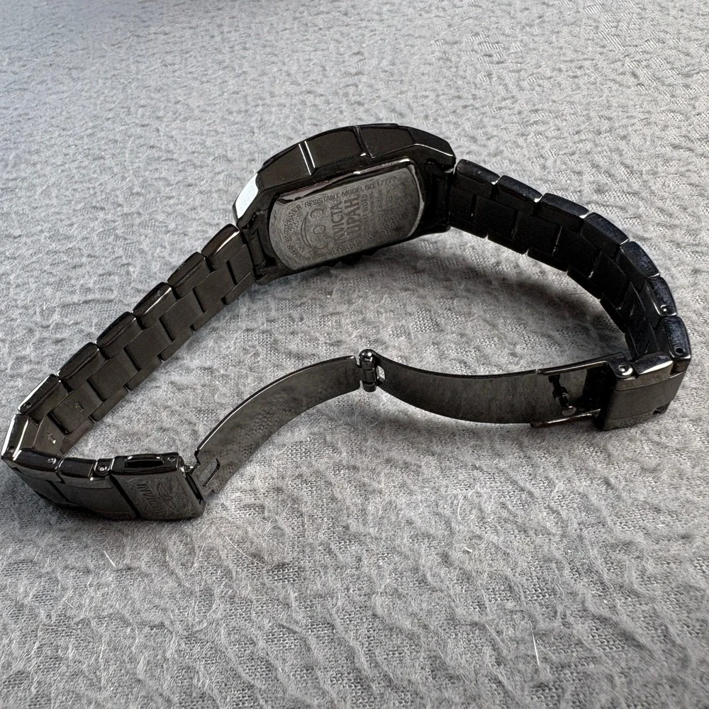 Invicta lupah special