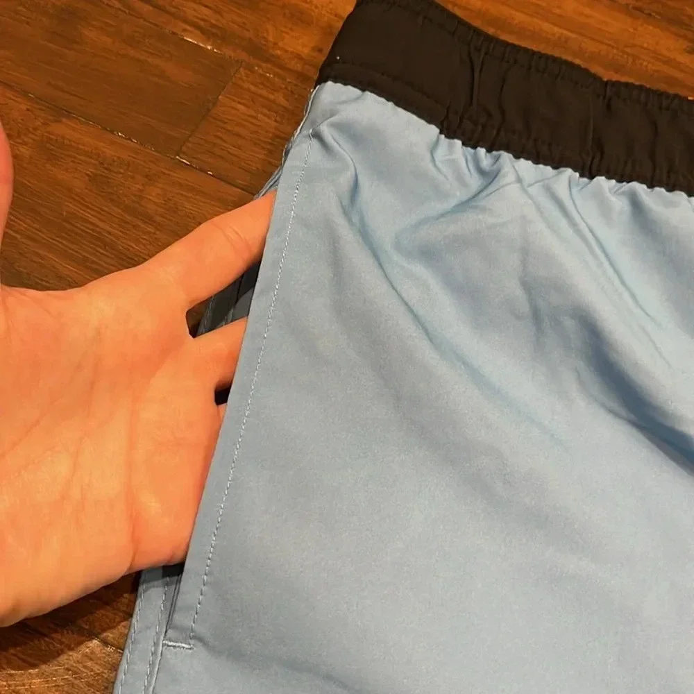 Quiksilver flaw small