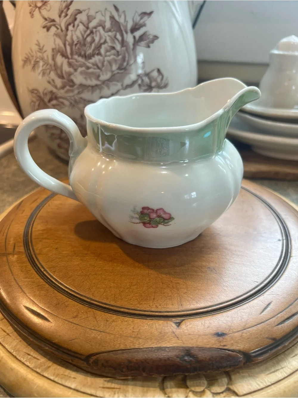 Unbranded elegant porcelain