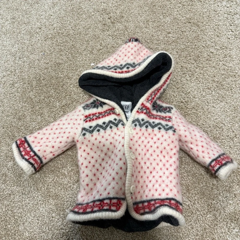 Gap‎ Baby 100% Lambswool Button Front Fair Isle Nepali Design Jacket Coat Hooded